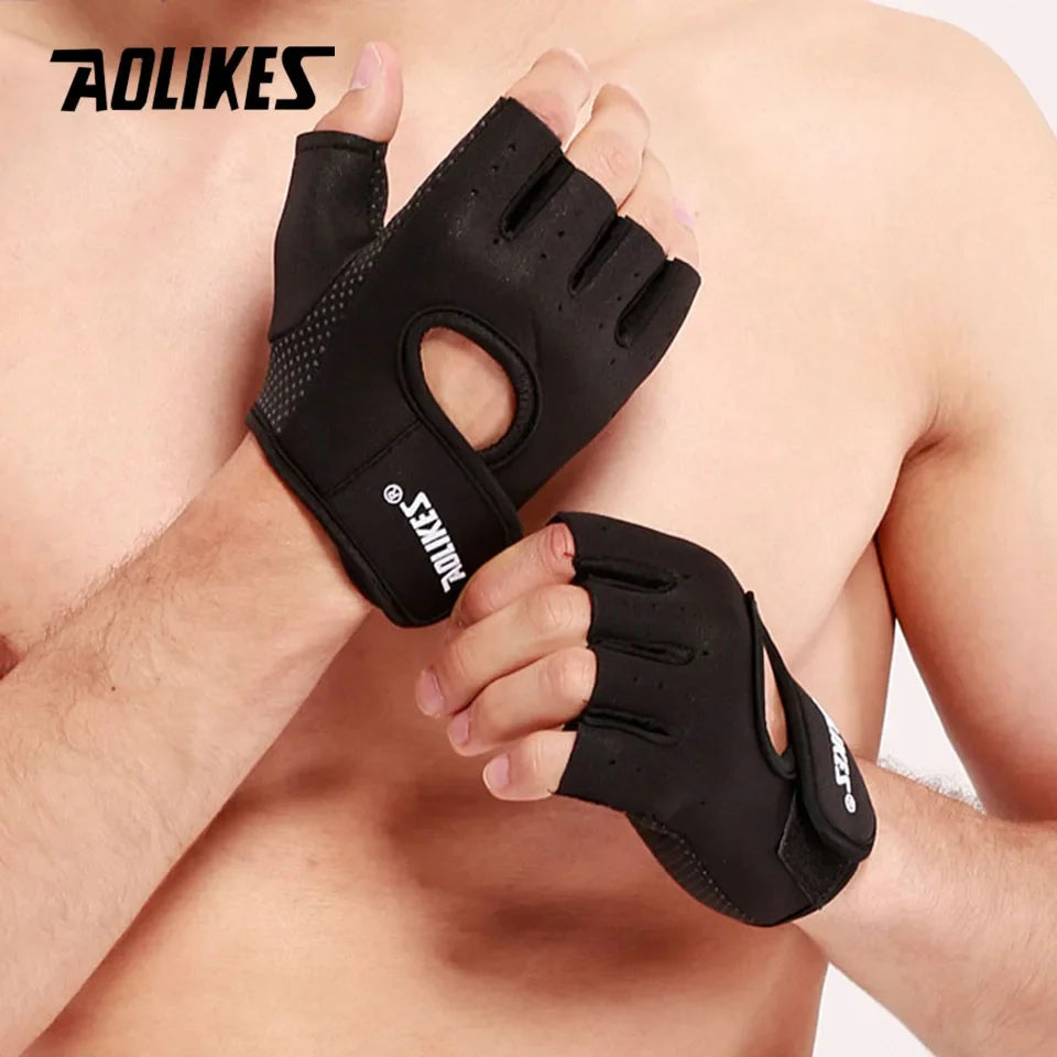 AOLIKES Breathable Workout Gloves